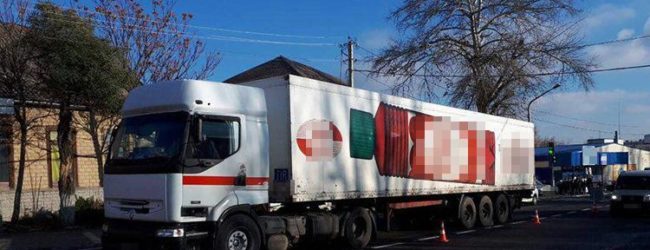 В Запорожской области под колесами фуры погиб пешеход