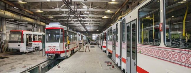 В Запорожье начали работать шесть трамваев, закупленных в странах ЕС