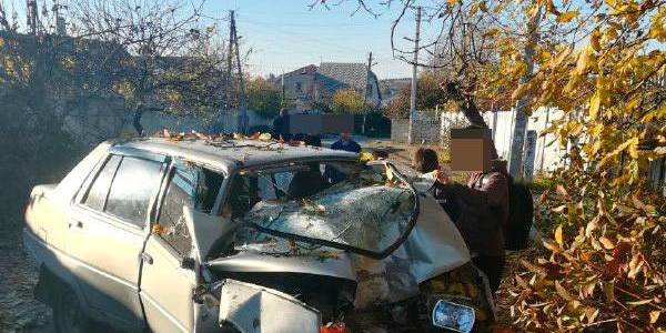Запорожский водитель в ДТП разбил свою «Славуту»: ему стало плохо, – ФОТО