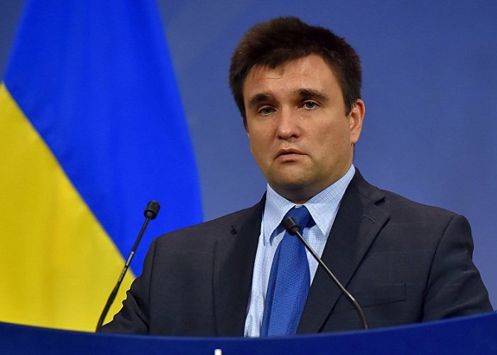 Украина планирует разорвать еще 40 договоров с Россией и ввести визовый режим