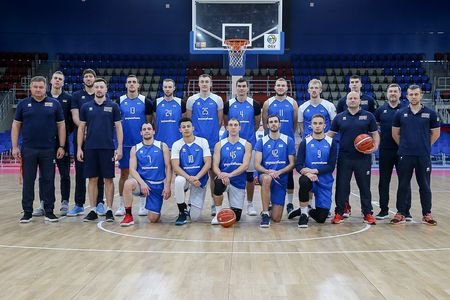 Украинская сборная по баскетболу готовится к матчу против Словении - европейцы в напряжении из-за военного положения, - ФОТО
