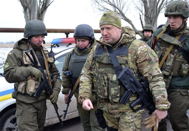60% украинцев не поддержали введение военного положения в отдельных областях