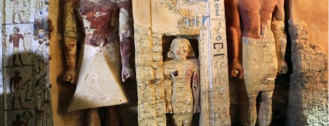 Археологи нашли нетронутую гробницу в Египте, которой полвека