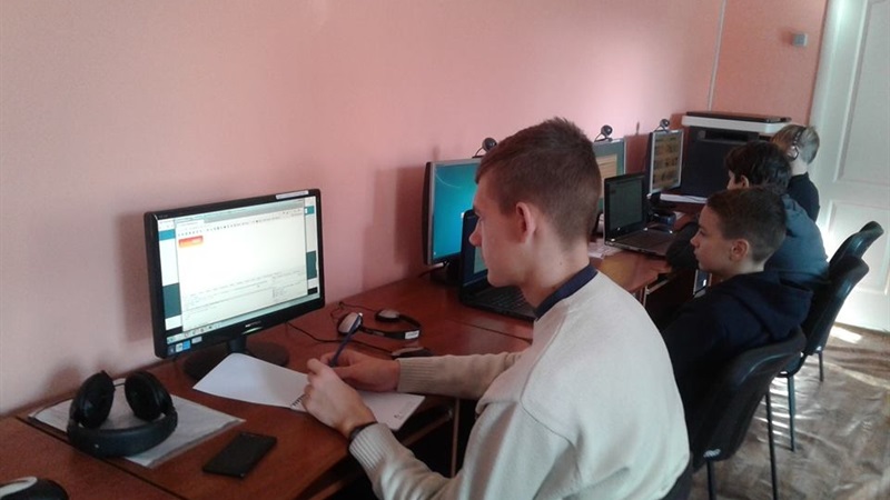 В Запорожье стартовали бесплатные курсы программирования для школьников