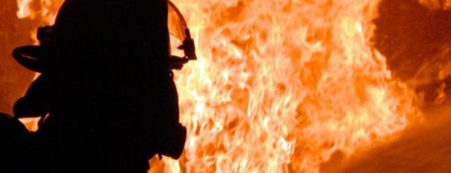 В Запорожье тушили масштабный пожар на территории ВТО «Ферросплавщик-1»