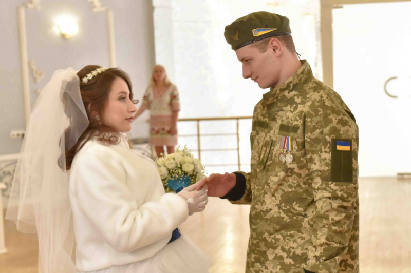 церемония бракосочетания состоялась в Центральном загсе