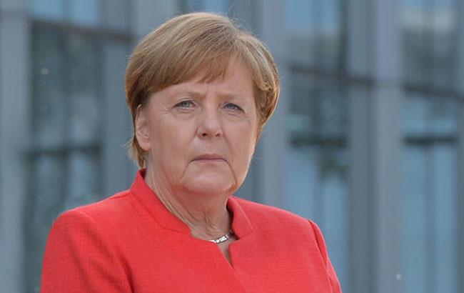 Меркель громко покинула свой пост. Уже выбран новый преемник