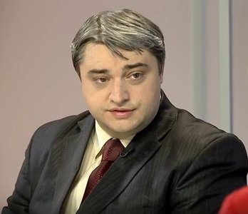 Новым помощником Буряка стал запорожский политолог Владислав Николаев