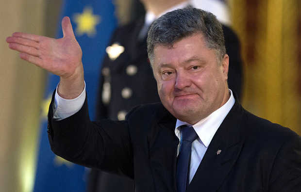 Порошенко подписал закон о прекращении Договора о дружбе с Россией
