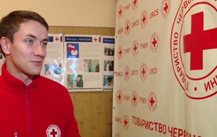 У Запорізькій обласній організації Товариства Червоного Хреста працюють більше 100 волонтерів