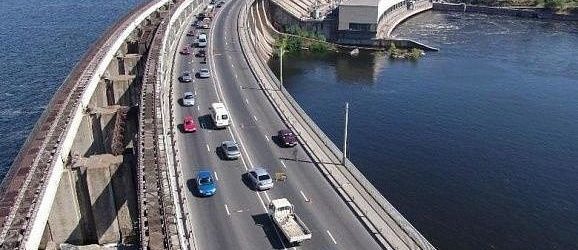 В Запорожье хотят ограничить движение на ДнепроГЭС и мостах