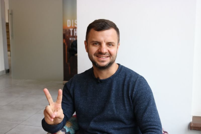 блогер Антон Тараненко