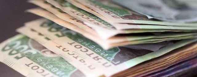 10 тысяч гривен: в Госстате высчитали среднюю зарплату в Запорожской области
