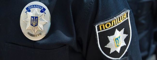 В Запорожье испортили борды кандидатов в Президенты: полиция проводит проверку