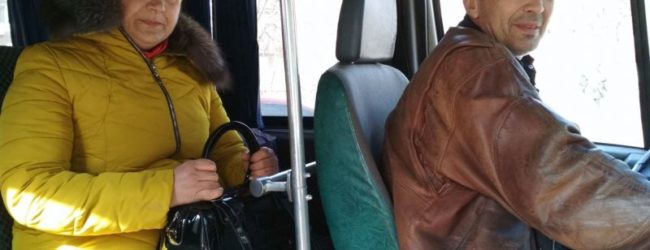В Запорожье водитель маршрутки на 8 марта бесплатно перевозил женщин