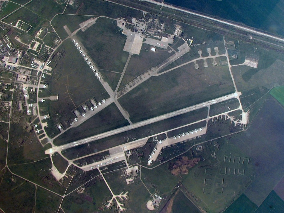 Вид на запорожский аэропорт из космоса