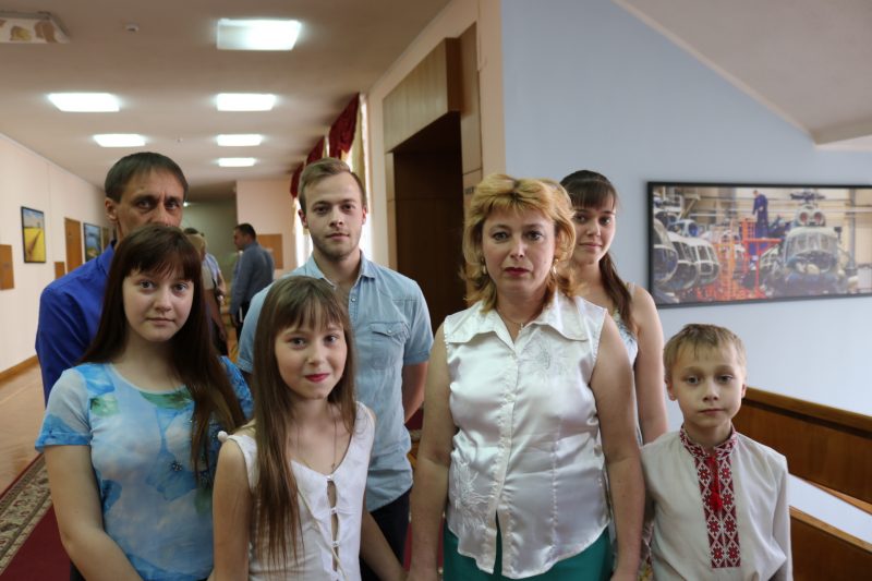 Татьяна Каркова с супругом и детьми