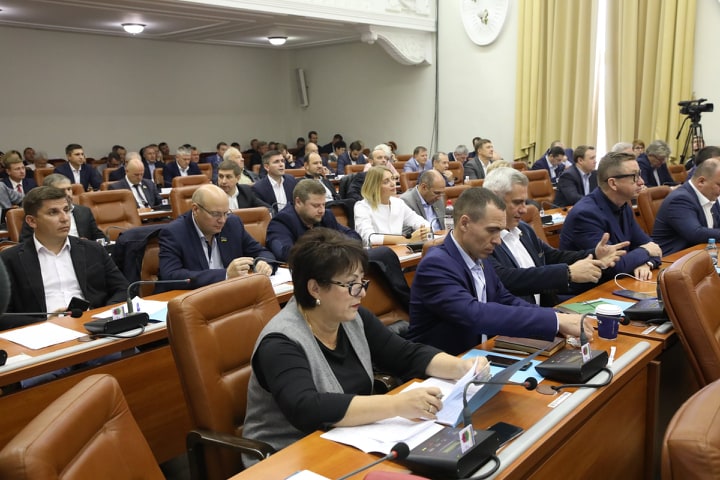На заседании 43-й очередной сессии Запорожского горсовета зарегистрировался 51 депутат.