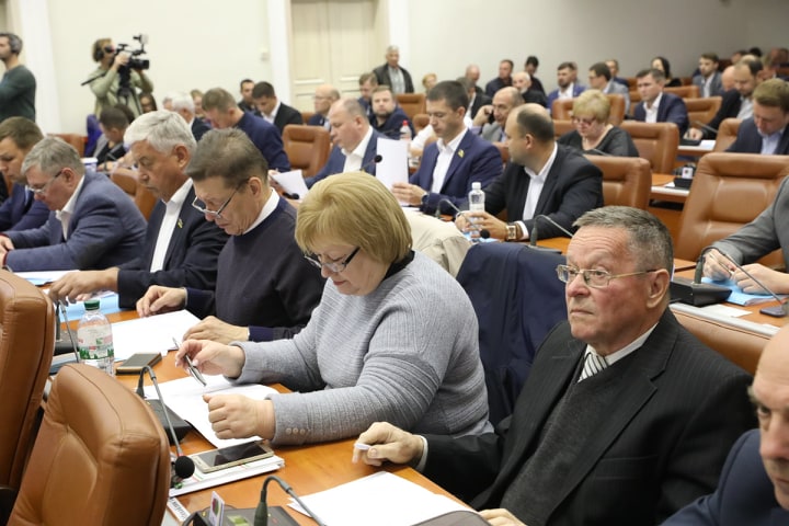На заседании 43-й очередной сессии Запорожского горсовета зарегистрировался 51 депутат.