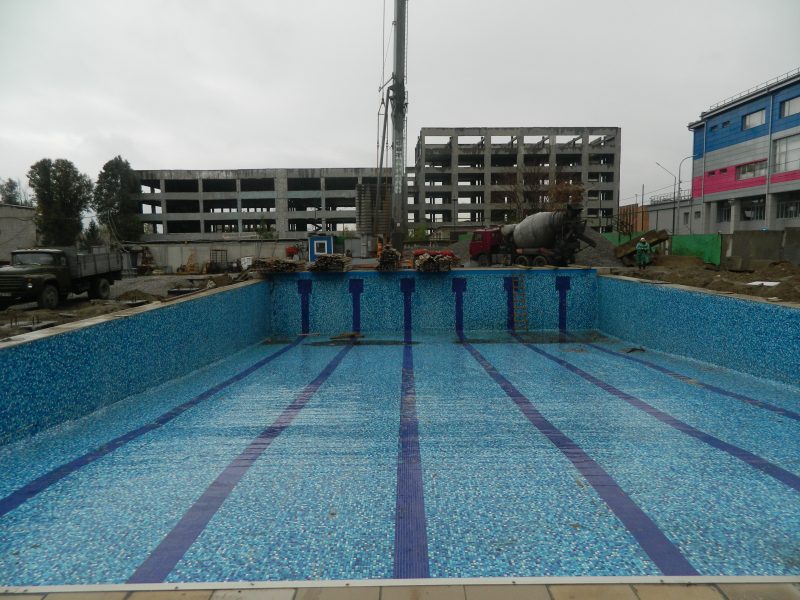 Реконструкция бассейна ШВСМ продолжилась уже с новым проектом