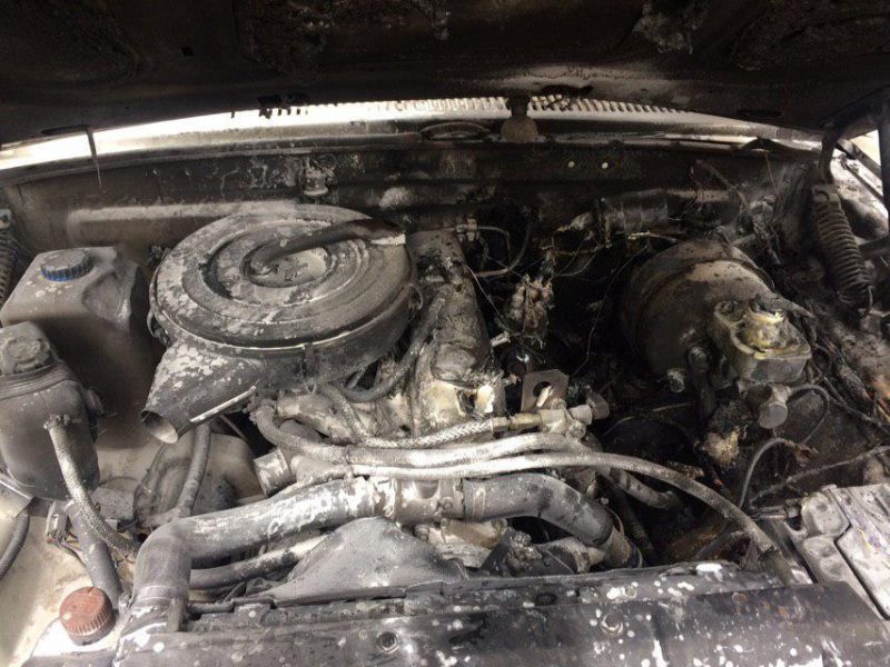 В Запорожской области автомобиль загорелся прямо на ходу 
