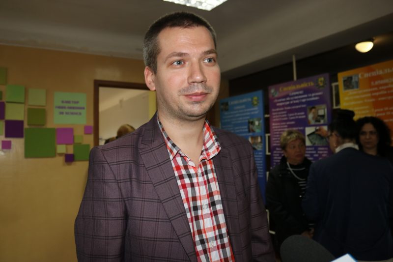 заместитель директора Запорожского колледжа радиоэлектроники Алексей Шевченко