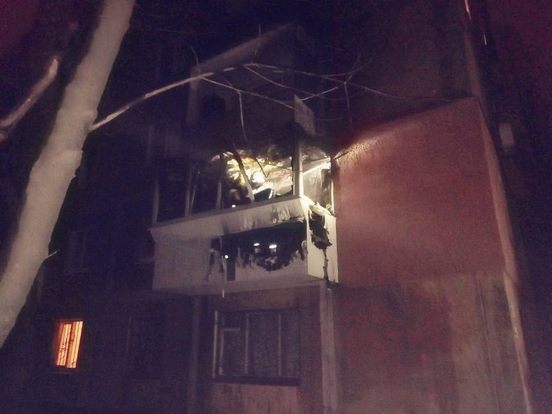 В жилом доме на Правом берегу из-за пожара эвакуировали 5 человек