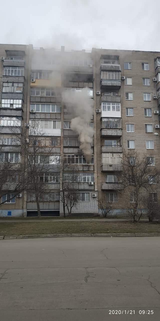 В Запорожской области горела многоэтажка: один человек пострадал