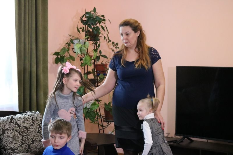 Надежда Дмитриева с детьми