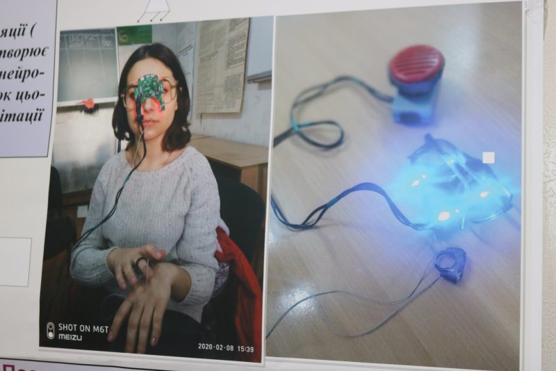 Запорожская студентка изобрела приборы для реабилитации после инсульта
