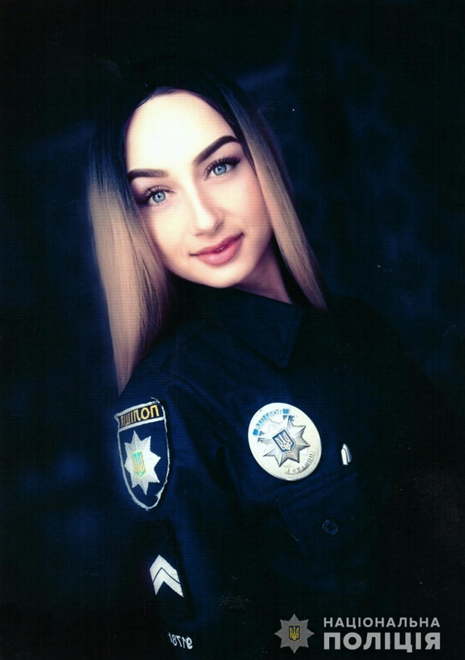 Капрал полиции, полицейский сектора реагирования патрульной полиции Великобелозерского отделения полиции Алена Нижниченко