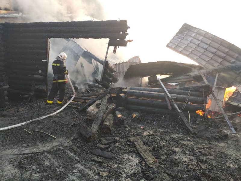 В курортном поселке Запорожской области горело здание
