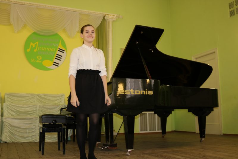 В Запорожье киевские педагоги искали юных пианистов-виртуозов