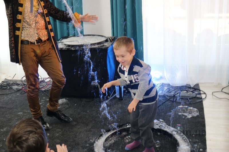 Запорожские дети стали героями волшебного фотопроекта