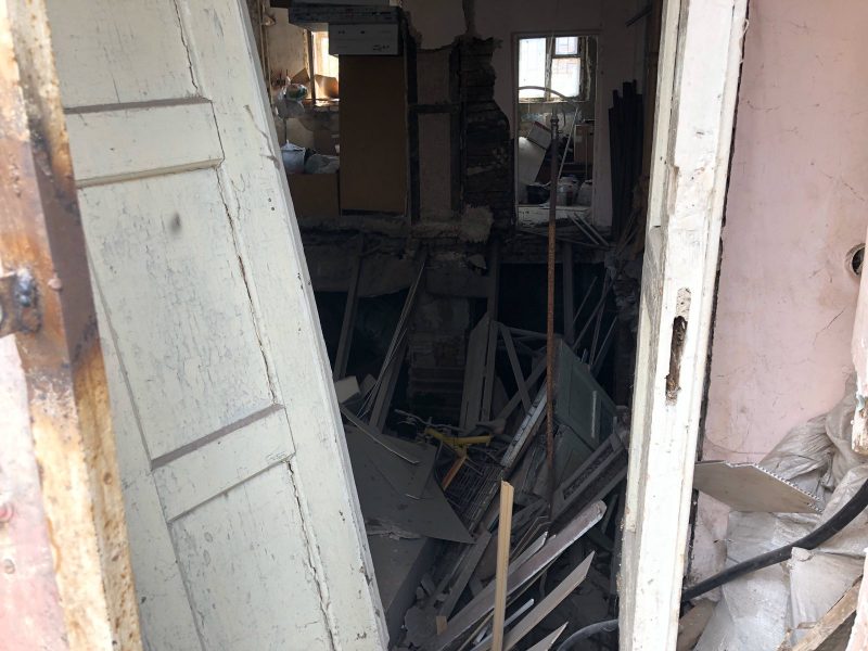 В Запорожье из-за обрушения перекрытий в трехэтажном доме эвакуировали жильцов