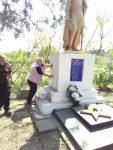 КП Агрознаменка вместе с ветеранами привело в порядок братские могилы и памятники