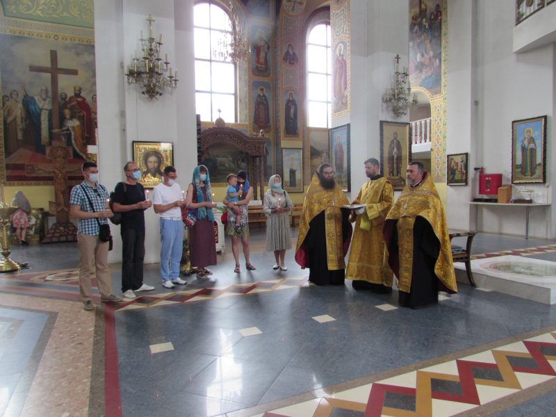 молебен в Свято-Покровском архиерейском соборе