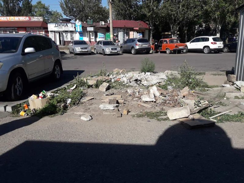В одном из районов Запорожья убрали киоск, который работал незаконно