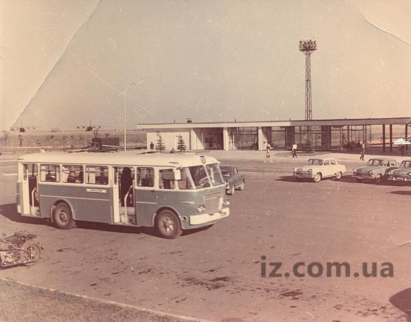 Старый аэропорт ретро