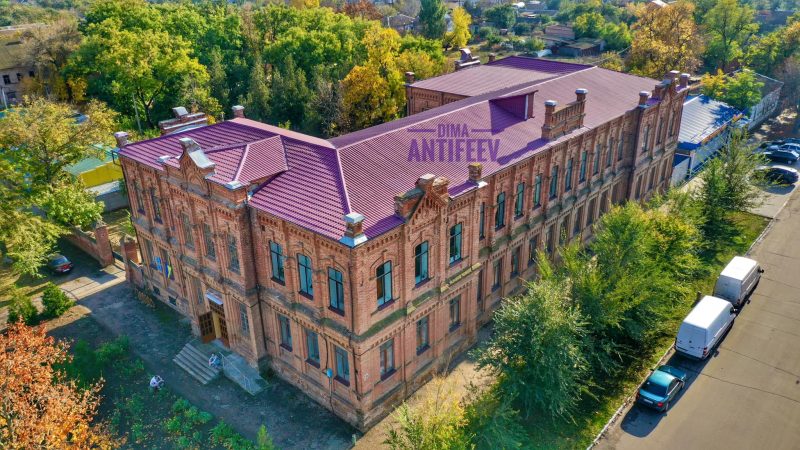 Известный блогер показал, как выглядят старинные здания в курортном городе Запорожской области