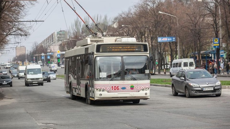 В Запорожье временно продлят работу общественного транспорта