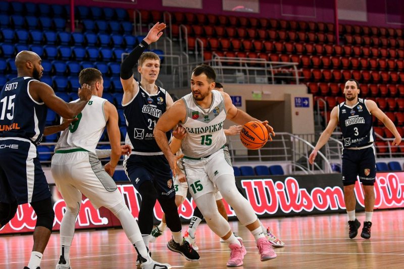 Баскетбольный клуб «Запорожье» одержал третью победу в этом году