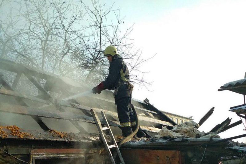 Пожар произошел в Днепровском районе Запорожья