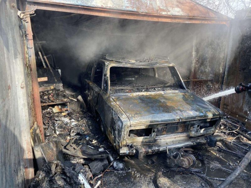 На пожаре в гараже пострадал 73-летний житель Запорожья