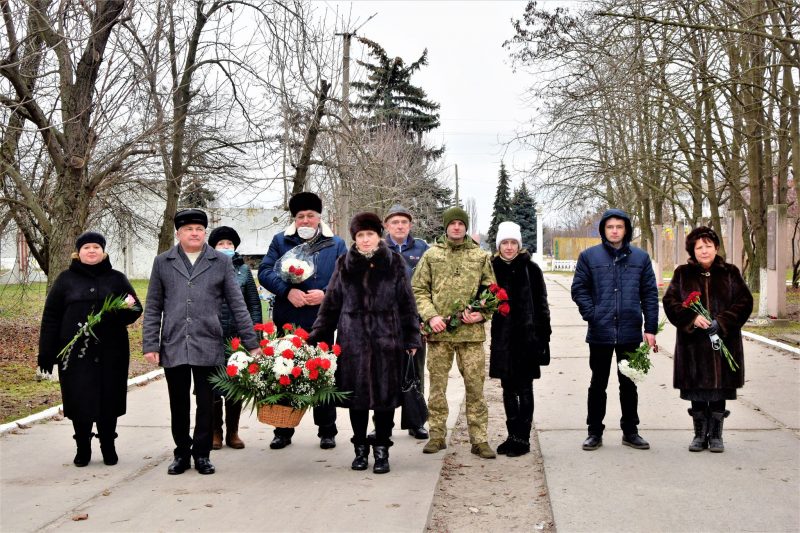 в Каменске-Днепровской отметил 77-ю годовщину освобождения