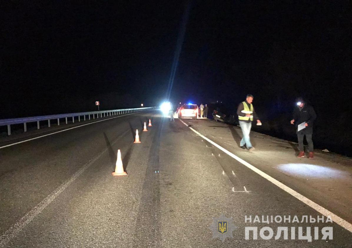 На запорожской трассе произошло смертельное ДТП: авто превратилось в груду металлолома (ФОТО)