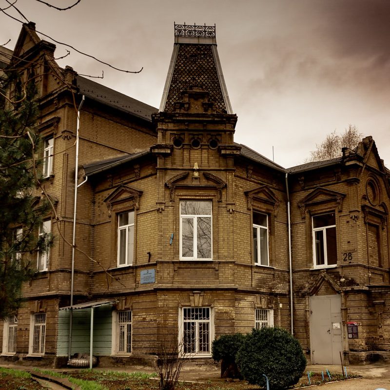 В Запорожье сохранились здания бывшего немецкого поселения: как они выглядят сейчас - фото