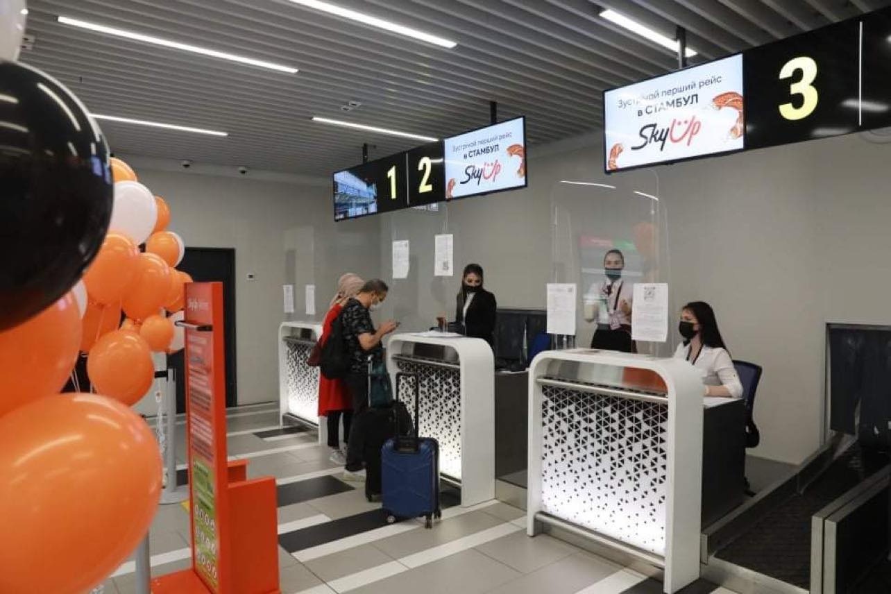 Из Запорожья открывают два новых рейса на популярные курорты (ФОТО)