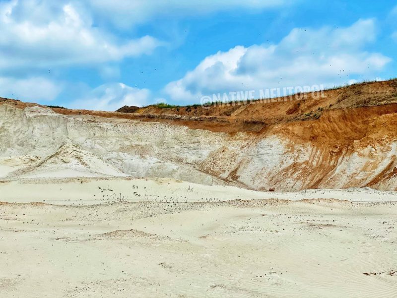 Как в Запорожской области выглядит песчаный карьер - фото 