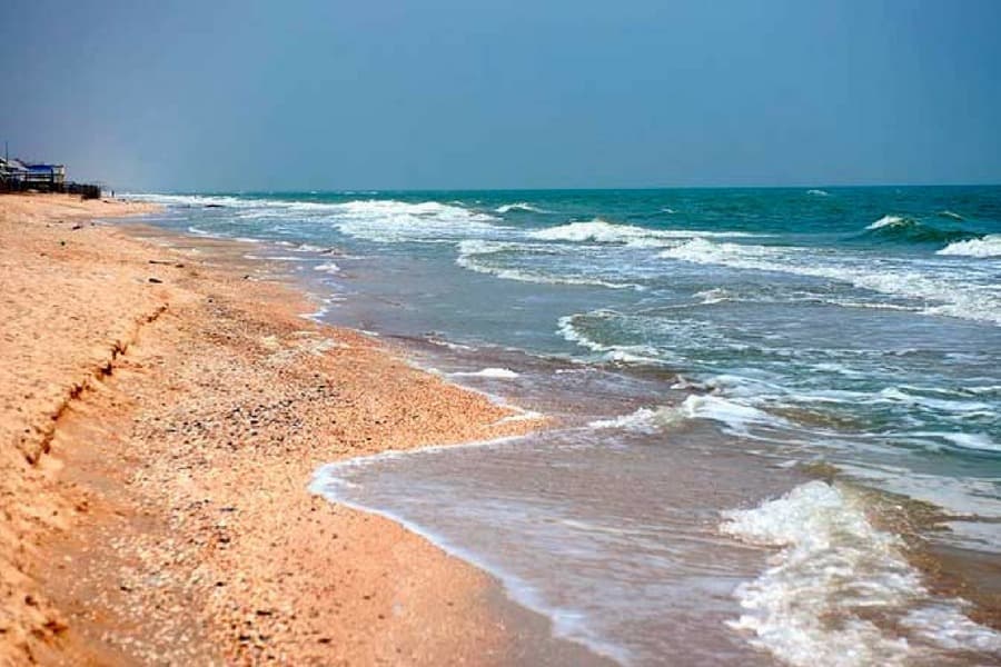 На пляже в Кирилловке обнаружили две противотанковых мины (ФОТОФАКТ)